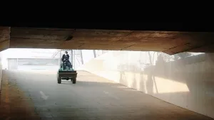 Cargadora sobre ruedas eléctrica E10 (500 kg)