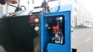 Operación de la minicargadora sobre orugas T460