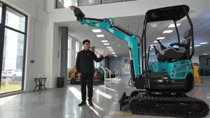 Miniexcavadora sobre orugas KV18 (1500 kg)