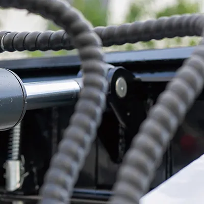 Minicargadora sobre ruedas S360