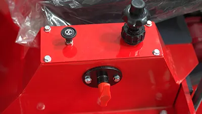 Minicargadora sobre ruedas S390