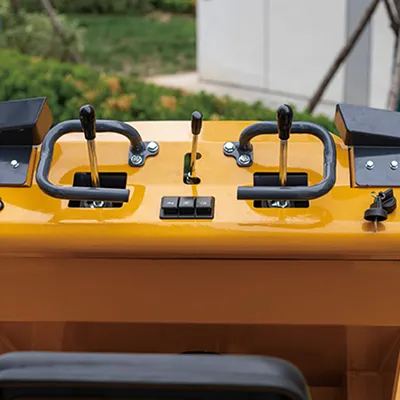 Minicargadora sobreruedas S490