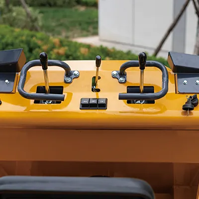 Minicargadora sobre orugas T490