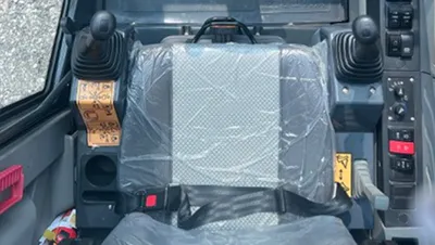 Excavadora sobre ruedas ST609W