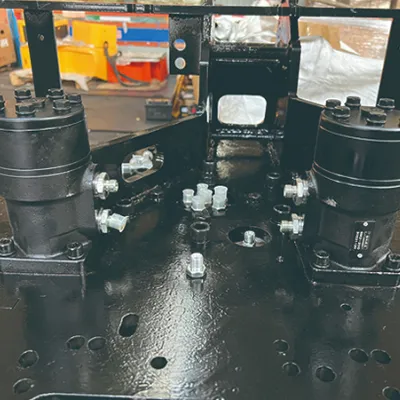 Miniexcavadora diésel sobre orugas KV13/13PLUS/15