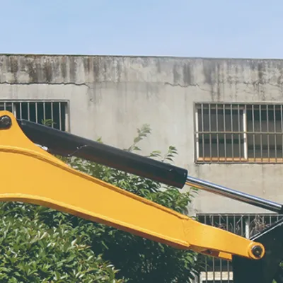 Miniexcavadora diésel sobre orugas KV25